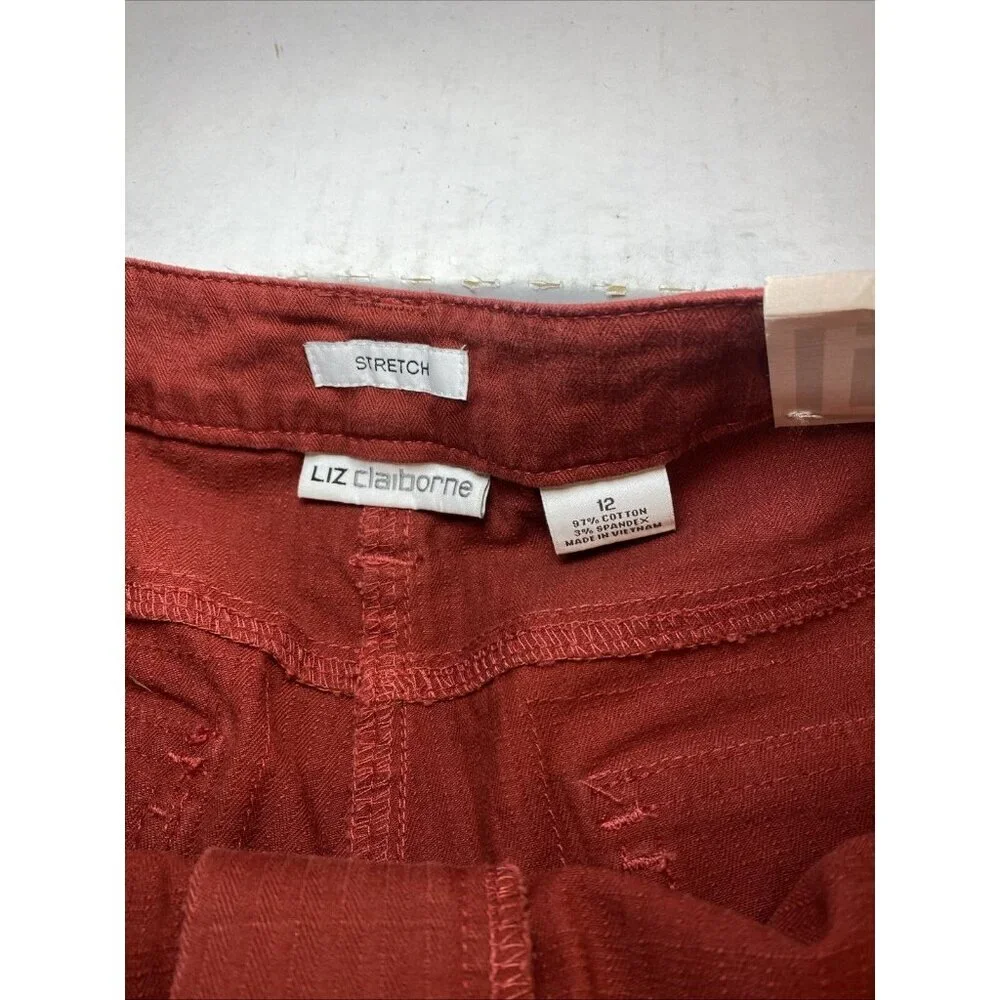 Liz Claiborne Size 12 Capri Duke Red Short Stretch ~ New - Picture 9 of 9